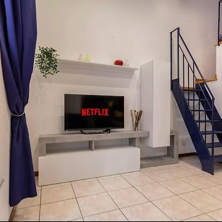 Luxury Loft On The Duomo Wifi & Netflix Lägenhet Milano Exteriör bild