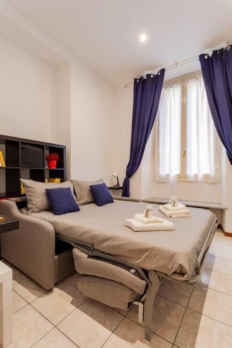 Luxury Loft On The Duomo Wifi & Netflix Lägenhet Milano Exteriör bild