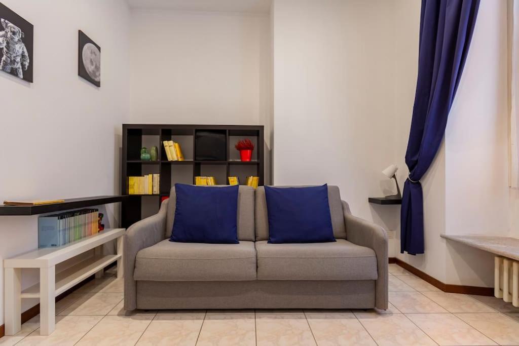 Luxury Loft On The Duomo Wifi & Netflix Lägenhet Milano Exteriör bild